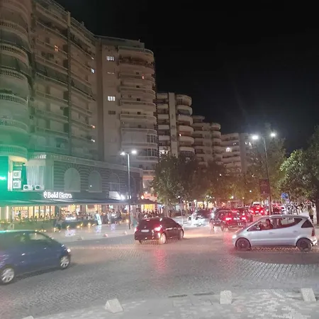 Megan * Vlorë